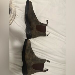 Worn only like 2 times!